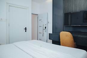 The Rock Aparthotel