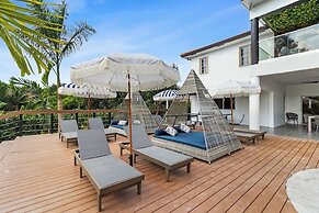 Glam Manor by Glam Homes