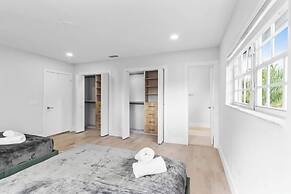 Glam Manor by Glam Homes