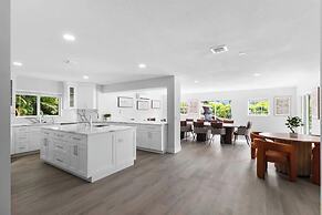 Glam Manor by Glam Homes