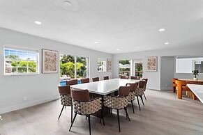 Glam Manor by Glam Homes