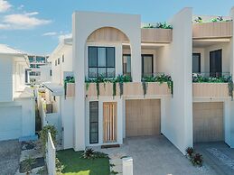 Black Wattle Beach House