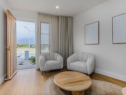 Black Wattle Beach House