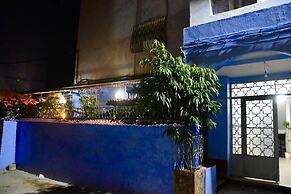 bluemoon house