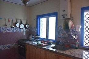 bluemoon house