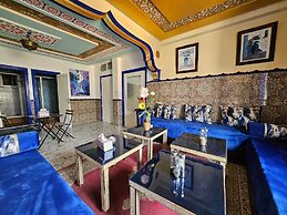 bluemoon house