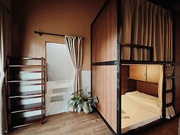 An Nhiên Farm dormitory with bunk beds