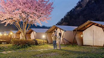 Hongcheon Huttopia Glamping