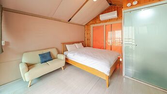 Hongcheon Huttopia Glamping