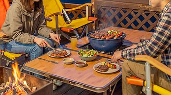 Hongcheon Huttopia Glamping
