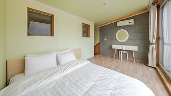 Hongcheon Huttopia Glamping