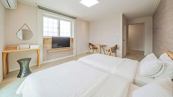 Goseong Natural House Pension