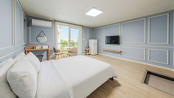 Goseong Natural House Pension
