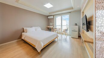 Goseong Natural House Pension