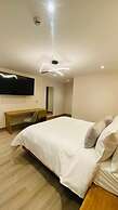 Saya Hotel & Suites