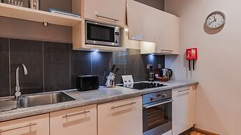 Cannon Street Serviced Apartments