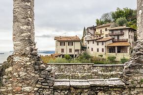 Lemon House 2 by Wonderful Italy