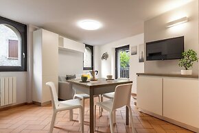 Lemon House 2 by Wonderful Italy