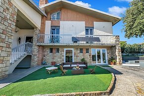 Villa Talamone With Beautiful Sea View