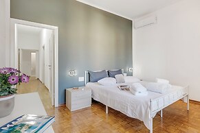Villa Talamone With Beautiful Sea View