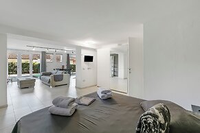 Villa Talamone With Beautiful Sea View