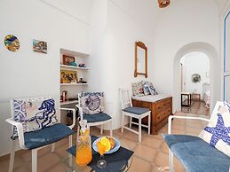 De Vivo Realty - La casa del Cavaliere