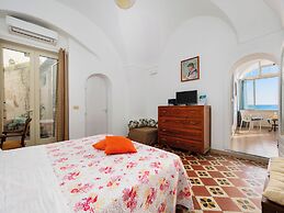 De Vivo Realty - La casa del Cavaliere
