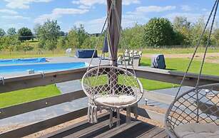 Comfortable Holiday Home, Pool, Sauna, Jacuzzi