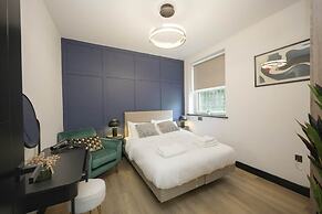 The Sixty 19 Stylish Studios and Apt.