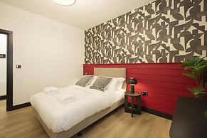 The Sixty 19 Stylish Studios and Apt.