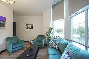 The Sixty 19 Stylish Studios and Apt.