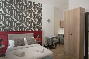 The Sixty 19 Stylish Studios and Apt.