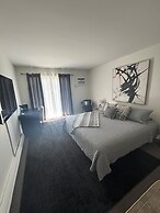 Skaha Lake Airport Inn & Suites