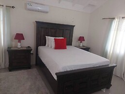 Serenity Vacation Villa