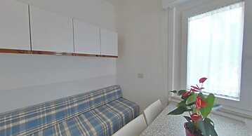Comfortable Vacation Flat in Lignano