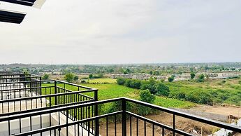 Mandhata Riverview Palace