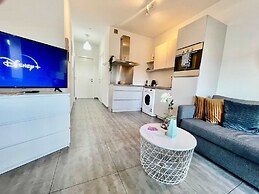 Suite in Antwerp Near Meir Shops