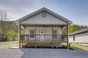 4 Mi to Nolichucky River Adventures! Mtn-view Home