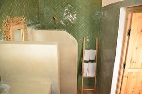 Riad Ayana