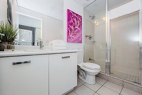 Commerce Suites and Stays
