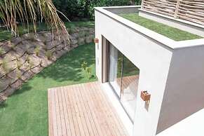 Prestige Villa a/c 12P With Pool & Lounge