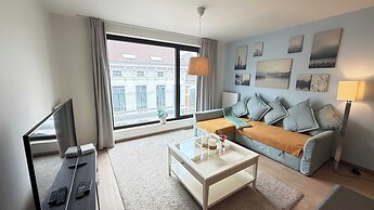 Polished Antwerp Stay Steps to Hub