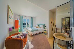 Exceptional Villa a/c 4br/8p With Pool & Sea View