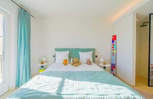 Exceptional Villa a/c 4br/8p With Pool & Sea View