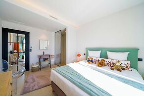 Exceptional Villa a/c 4br/8p With Pool & Sea View