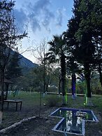 Artemis Hotel