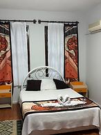 Artemis Hotel