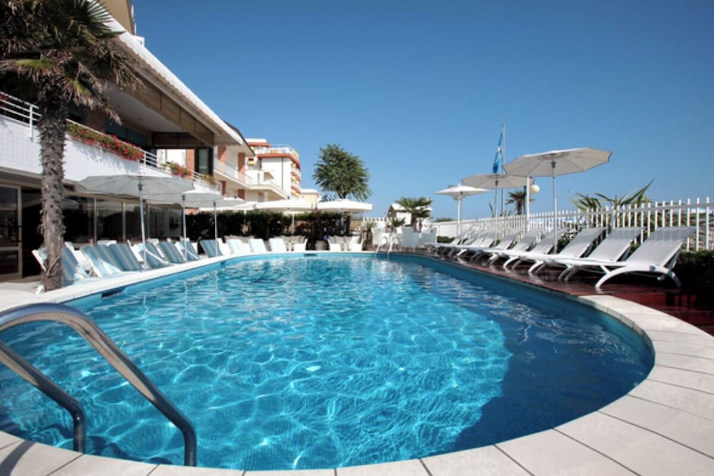 Hotel Rivamare Jesolo