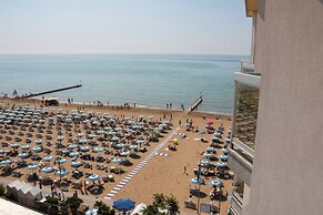 Hotel Rivamare Jesolo