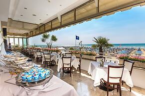 Hotel Rivamare Jesolo